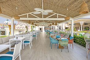 Mardan Palace