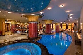 Mardan Palace