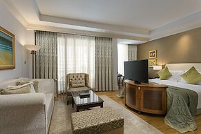 Mardan Palace