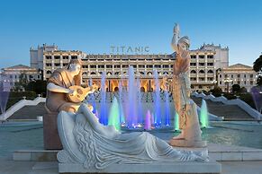 Mardan Palace