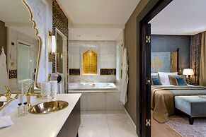 Mardan Palace