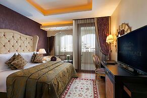 Mardan Palace