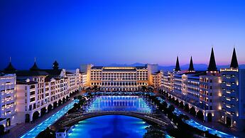 Mardan Palace