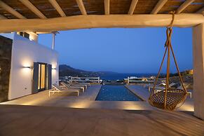 Villa Moonflower
