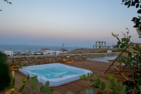 Villa Moonflower