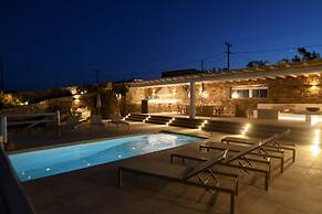 Villa Moonflower