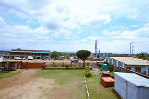 Everest House Hotel