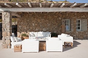Villa Sandstone