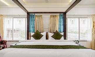 Treebo Hotel A1