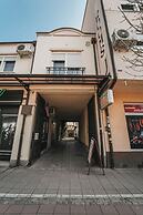 B&B Passage