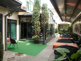 B&B Passage