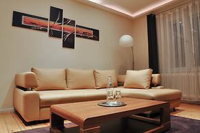 Best City Home Apartment