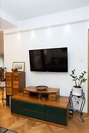 Apartment F9