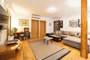 Apartment F9