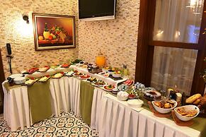 Elyka Hotel