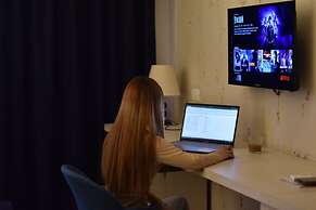 4 Room Hotel