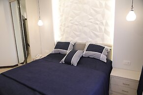 4 Room Hotel