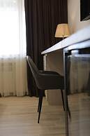 4 Room Hotel