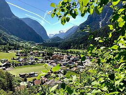 All Suite Resort A Tztal