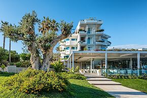 Acacia Palace
