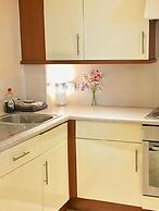 City Pad with balcony and secure parking
