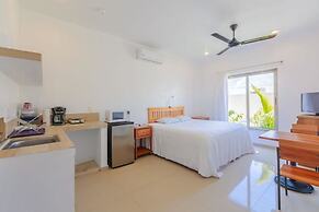 Villa Elena - Entire Property