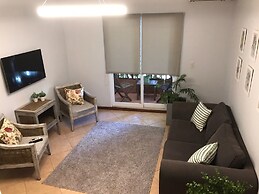 Flora Apartments