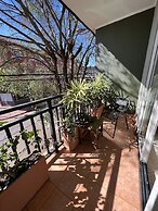 Flora Apartments