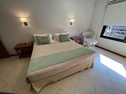 Flora Apartments