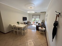 Flora Apartments