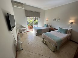 Flora Apartments