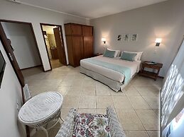 Flora Apartments