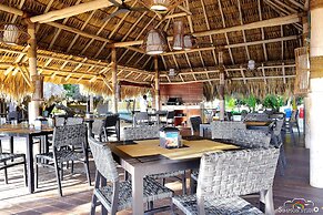 Arenas Beach Hotel