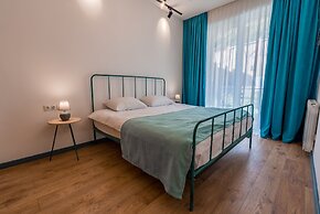 Easy Hotel