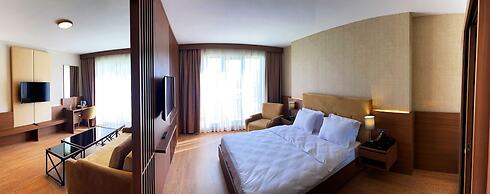 Ayvaz Park Hotel