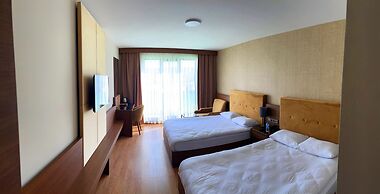 Ayvaz Park Hotel