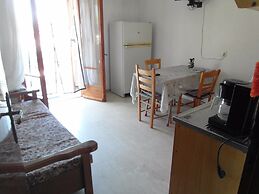 Almiros Apartments