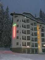 Iceberg Apart Hotel & SPA