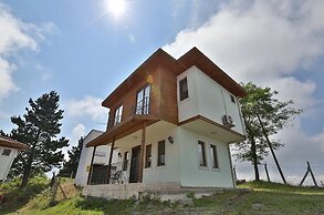 Akamoy Boztepe Otel & Restorant
