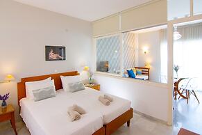 Bellevue Suites