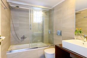 Bellevue Suites
