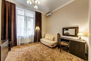 Oscar Hotel