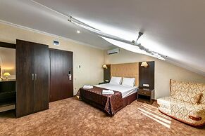 Oscar Hotel