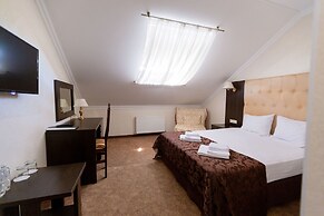 Oscar Hotel