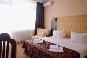 Oscar Hotel