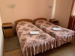 Inn on Zhytomyrska
