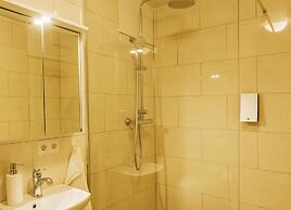 Guesthouse 77