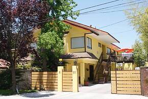 Brunos B&B