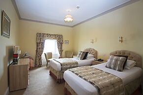 ST. KILDA HOTEL
