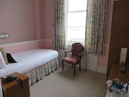 ST. KILDA HOTEL